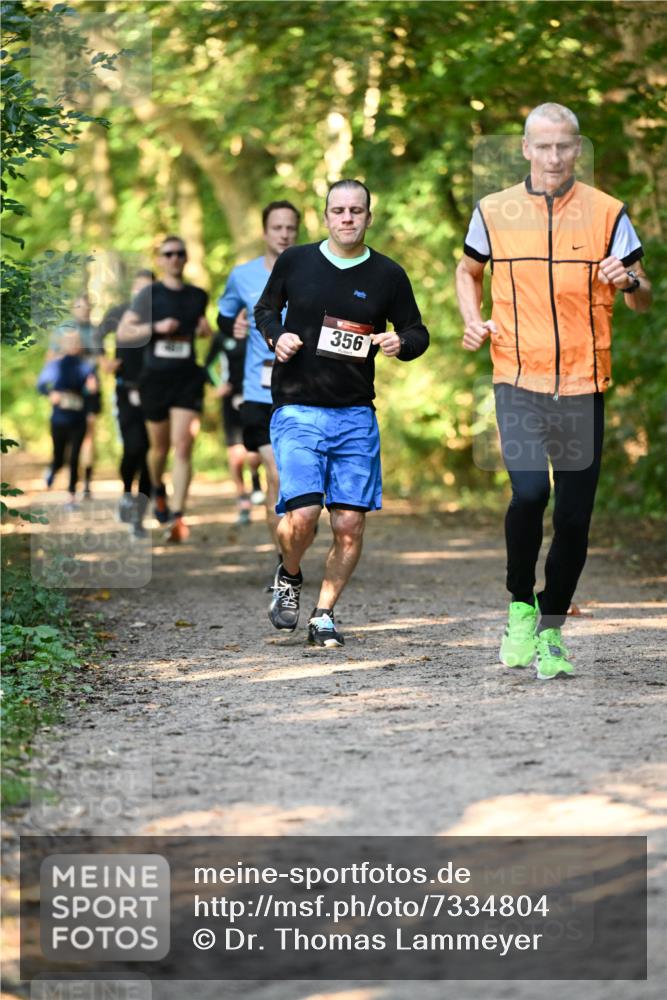 06.10.2024 - Bramfelder Halbmarathon 2024 Dr. Thomas Lammeyer http://msf.ph/oto/7334804 06.10.2024 09:52:29 Laufen 356 meine-sportfotos.de