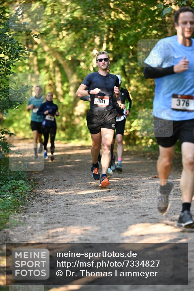 06.10.2024 - Bramfelder Halbmarathon 2024 Dr. Thomas Lammeyer http://msf.ph/oto/7334827 06.10.2024 09:52:34 Laufen 481, 89, 376 meine-sportfotos.de