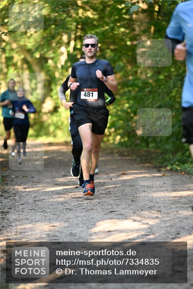 06.10.2024 - Bramfelder Halbmarathon 2024 Dr. Thomas Lammeyer http://msf.ph/oto/7334835 06.10.2024 09:52:35 Laufen 481 meine-sportfotos.de