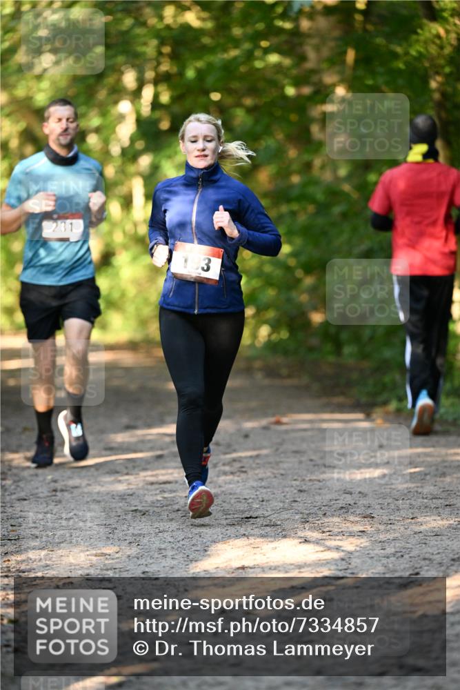 06.10.2024 - Bramfelder Halbmarathon 2024 Dr. Thomas Lammeyer http://msf.ph/oto/7334857 06.10.2024 09:52:40 Laufen 231, 193 meine-sportfotos.de