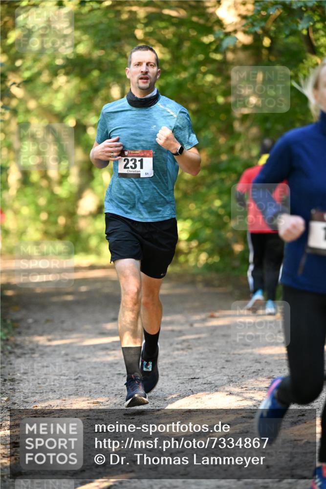 06.10.2024 - Bramfelder Halbmarathon 2024 Dr. Thomas Lammeyer http://msf.ph/oto/7334867 06.10.2024 09:52:42 Laufen 231, 51 meine-sportfotos.de
