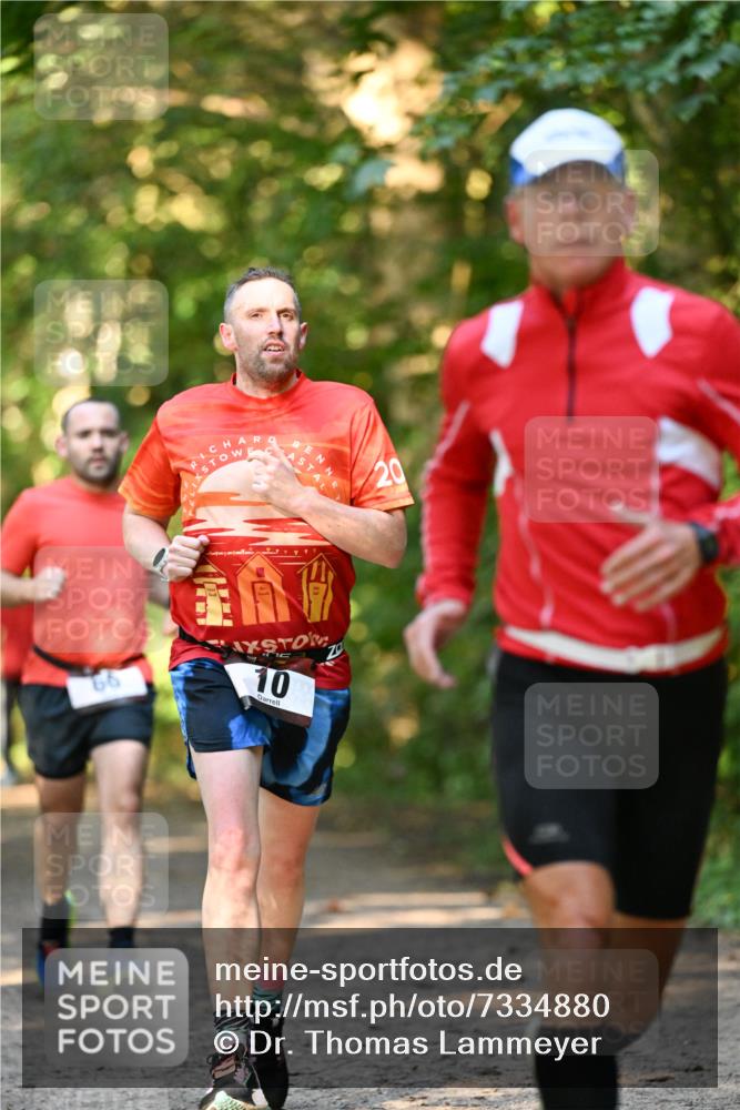 06.10.2024 - Bramfelder Halbmarathon 2024 Dr. Thomas Lammeyer http://msf.ph/oto/7334880 06.10.2024 09:52:58 Laufen 66, 10 meine-sportfotos.de
