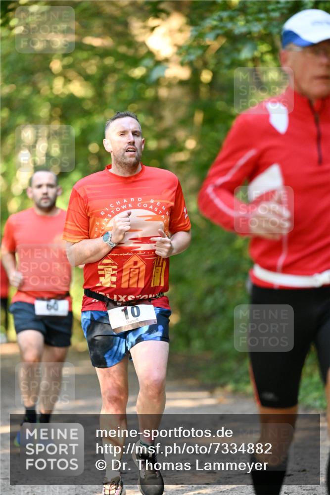 06.10.2024 - Bramfelder Halbmarathon 2024 Dr. Thomas Lammeyer http://msf.ph/oto/7334882 06.10.2024 09:52:59 Laufen 10 meine-sportfotos.de