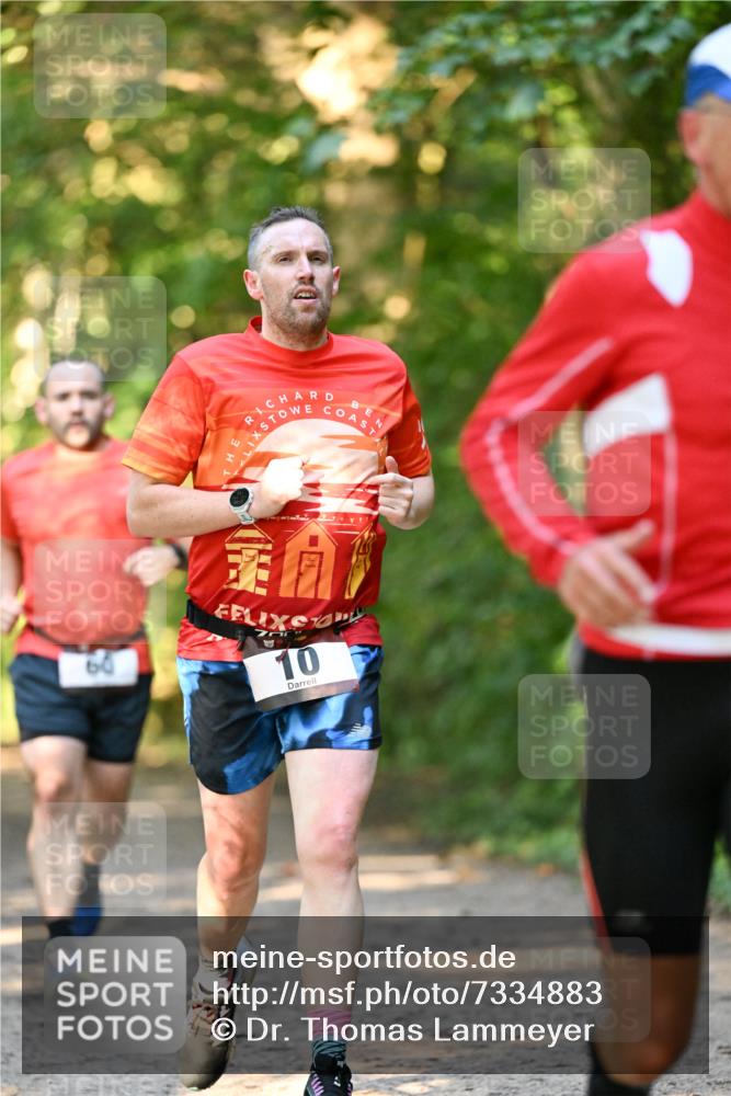 06.10.2024 - Bramfelder Halbmarathon 2024 Dr. Thomas Lammeyer http://msf.ph/oto/7334883 06.10.2024 09:52:59 Laufen 60, 10 meine-sportfotos.de