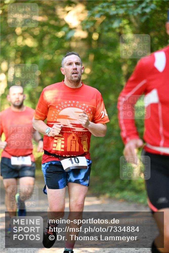 06.10.2024 - Bramfelder Halbmarathon 2024 Dr. Thomas Lammeyer http://msf.ph/oto/7334884 06.10.2024 09:52:59 Laufen 10 meine-sportfotos.de