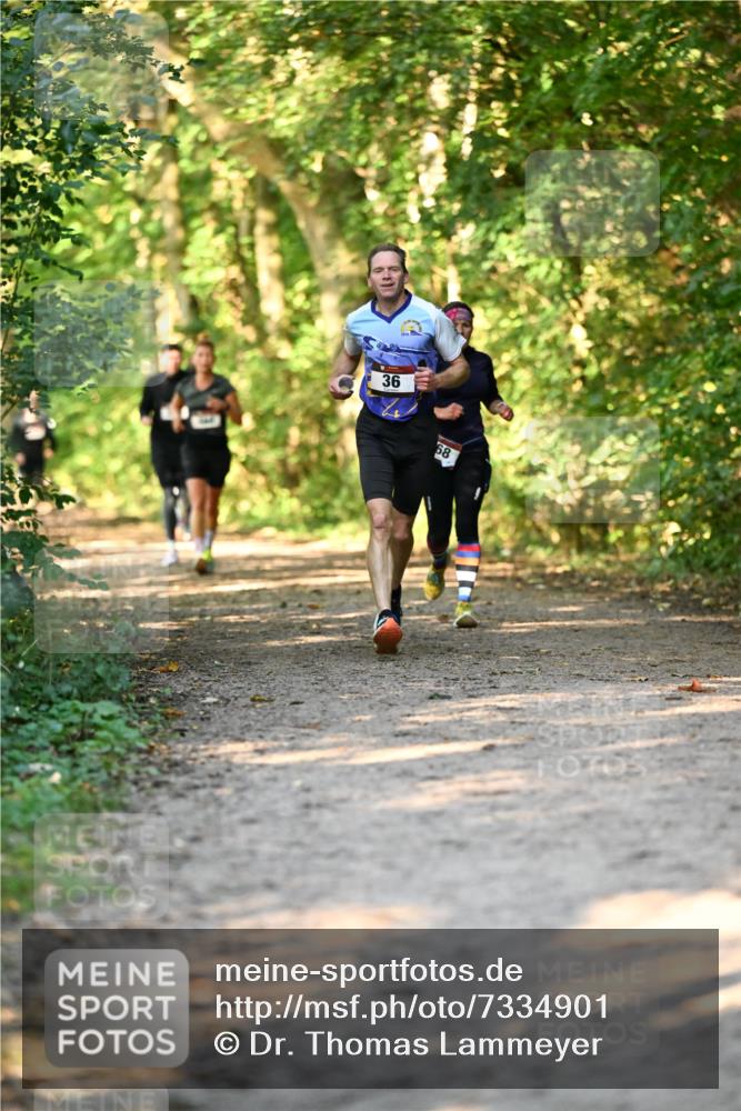06.10.2024 - Bramfelder Halbmarathon 2024 Dr. Thomas Lammeyer http://msf.ph/oto/7334901 06.10.2024 09:53:10 Laufen 36, 68 meine-sportfotos.de
