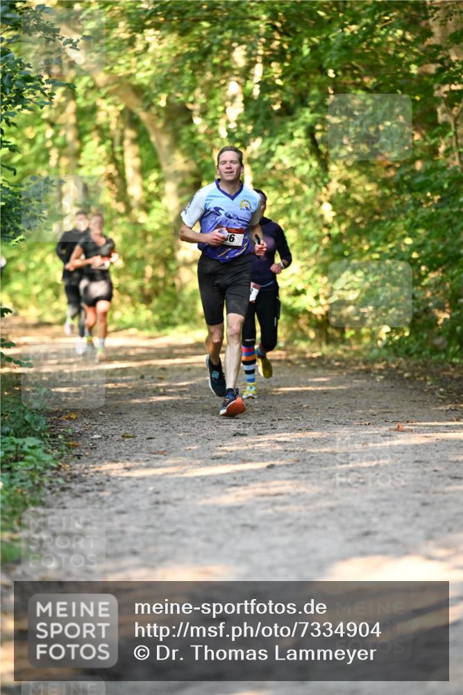 06.10.2024 - Bramfelder Halbmarathon 2024 Dr. Thomas Lammeyer http://msf.ph/oto/7334904 06.10.2024 09:53:10 Laufen 99 meine-sportfotos.de