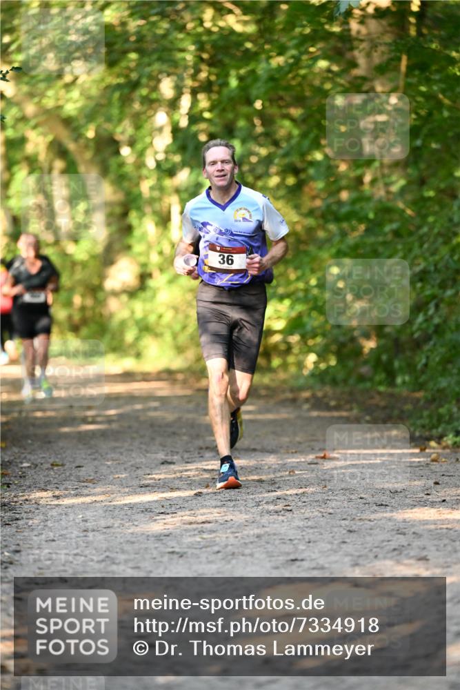 06.10.2024 - Bramfelder Halbmarathon 2024 Dr. Thomas Lammeyer http://msf.ph/oto/7334918 06.10.2024 09:53:12 Laufen 36 meine-sportfotos.de