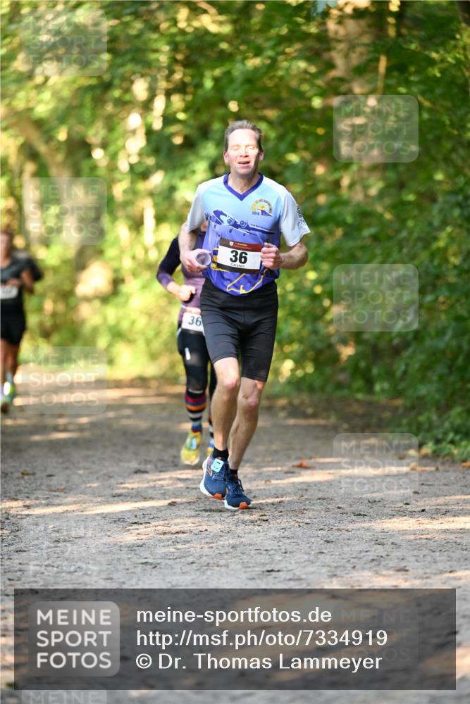 06.10.2024 - Bramfelder Halbmarathon 2024 Dr. Thomas Lammeyer http://msf.ph/oto/7334919 06.10.2024 09:53:13 Laufen 36, 36 meine-sportfotos.de