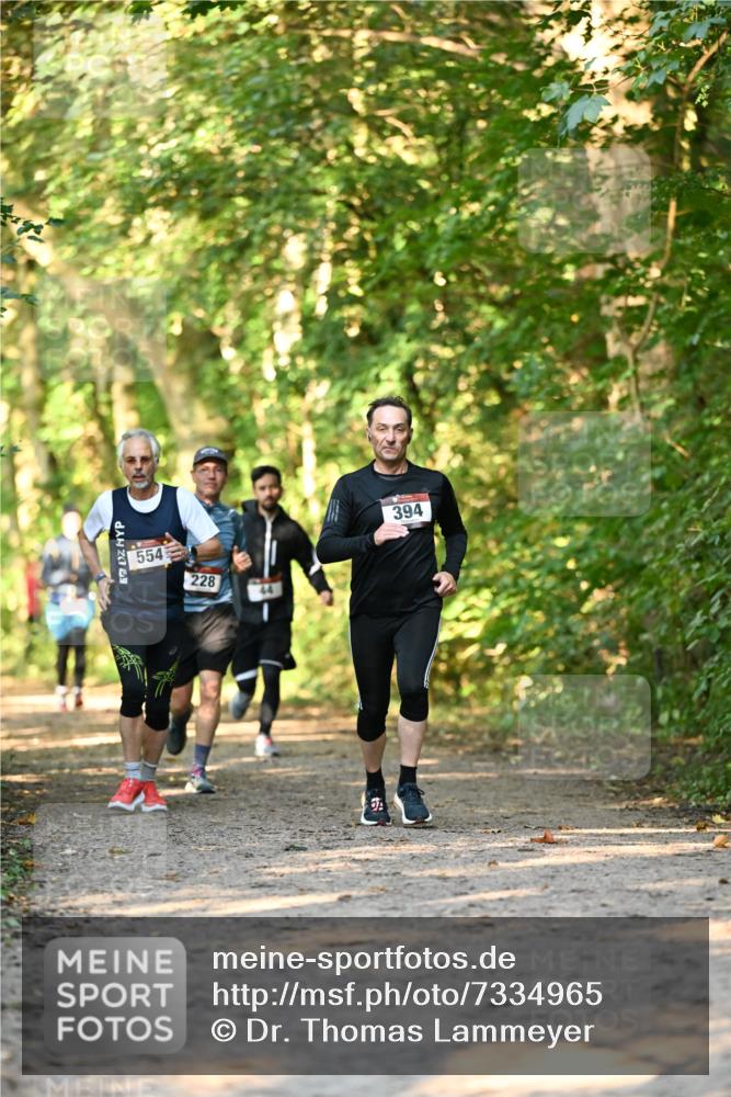 06.10.2024 - Bramfelder Halbmarathon 2024 Dr. Thomas Lammeyer http://msf.ph/oto/7334965 06.10.2024 09:53:28 Laufen 554, 228, 394 meine-sportfotos.de