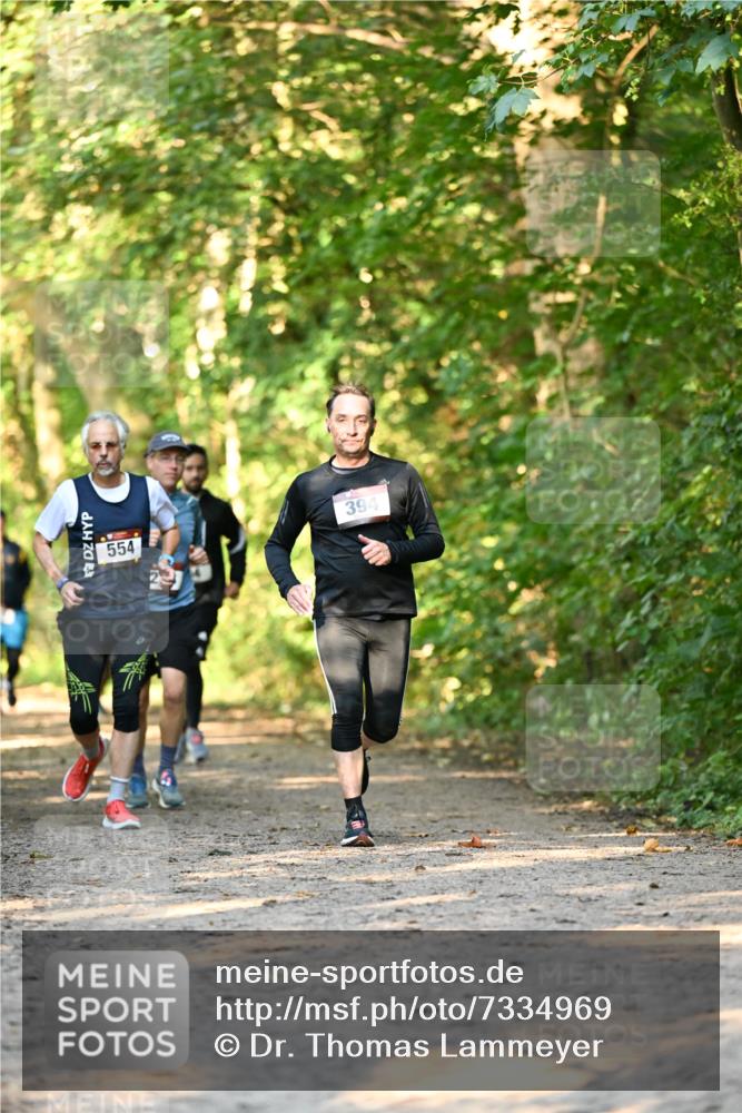 06.10.2024 - Bramfelder Halbmarathon 2024 Dr. Thomas Lammeyer http://msf.ph/oto/7334969 06.10.2024 09:53:29 Laufen 394 meine-sportfotos.de