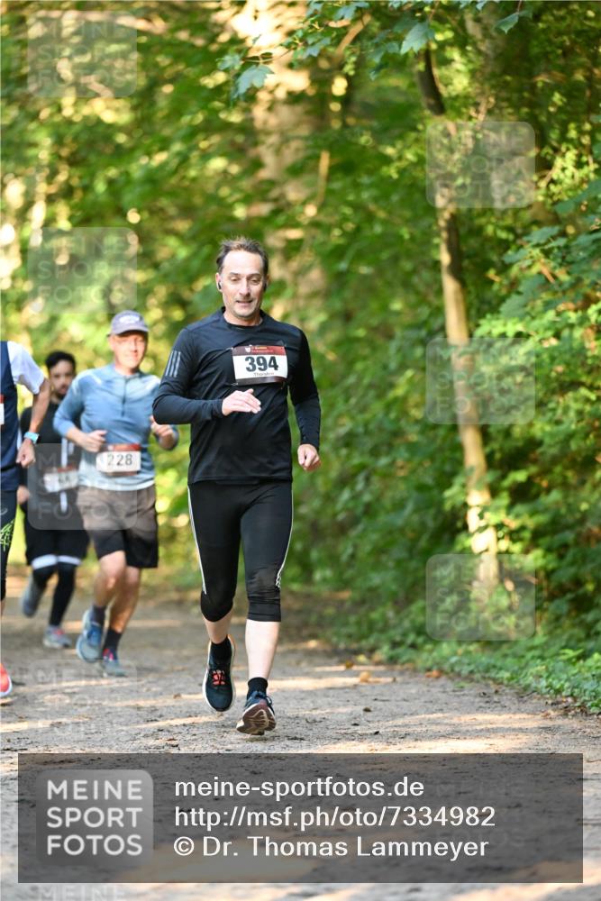 06.10.2024 - Bramfelder Halbmarathon 2024 Dr. Thomas Lammeyer http://msf.ph/oto/7334982 06.10.2024 09:53:30 Laufen 228, 394 meine-sportfotos.de