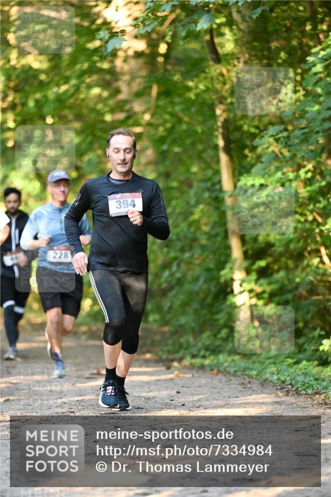 06.10.2024 - Bramfelder Halbmarathon 2024 Dr. Thomas Lammeyer http://msf.ph/oto/7334984 06.10.2024 09:53:31 Laufen 228, 394 meine-sportfotos.de