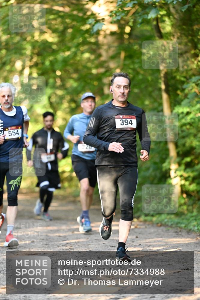 06.10.2024 - Bramfelder Halbmarathon 2024 Dr. Thomas Lammeyer http://msf.ph/oto/7334988 06.10.2024 09:53:31 Laufen 554, 226, 394 meine-sportfotos.de