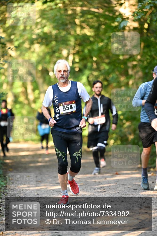06.10.2024 - Bramfelder Halbmarathon 2024 Dr. Thomas Lammeyer http://msf.ph/oto/7334992 06.10.2024 09:53:32 Laufen 554 meine-sportfotos.de