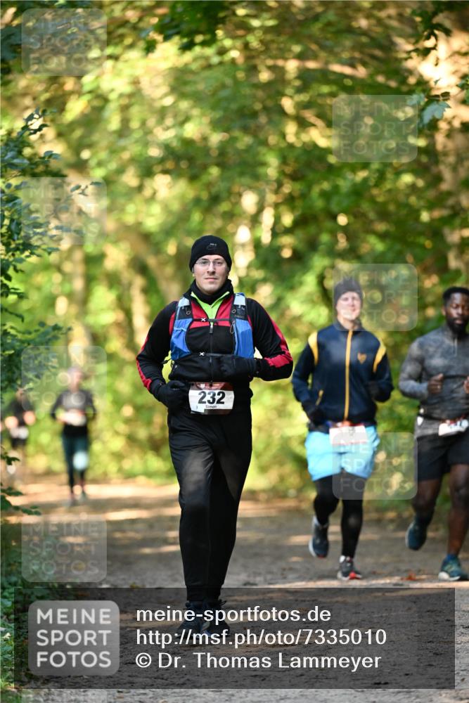 06.10.2024 - Bramfelder Halbmarathon 2024 Dr. Thomas Lammeyer http://msf.ph/oto/7335010 06.10.2024 09:53:39 Laufen 232 meine-sportfotos.de