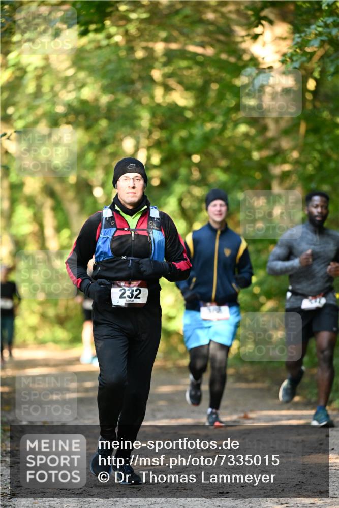 06.10.2024 - Bramfelder Halbmarathon 2024 Dr. Thomas Lammeyer http://msf.ph/oto/7335015 06.10.2024 09:53:39 Laufen 232, 3 meine-sportfotos.de