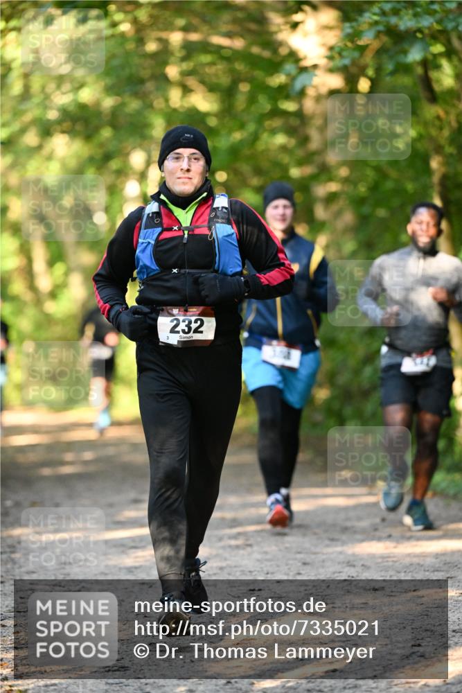 06.10.2024 - Bramfelder Halbmarathon 2024 Dr. Thomas Lammeyer http://msf.ph/oto/7335021 06.10.2024 09:53:40 Laufen 232 meine-sportfotos.de