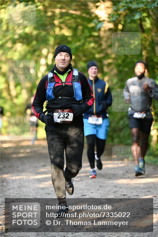 06.10.2024 - Bramfelder Halbmarathon 2024 Dr. Thomas Lammeyer http://msf.ph/oto/7335022 06.10.2024 09:53:40 Laufen 232, 3 meine-sportfotos.de