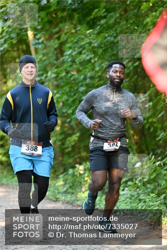 06.10.2024 - Bramfelder Halbmarathon 2024 Dr. Thomas Lammeyer http://msf.ph/oto/7335027 06.10.2024 09:53:43 Laufen 388, 282 meine-sportfotos.de