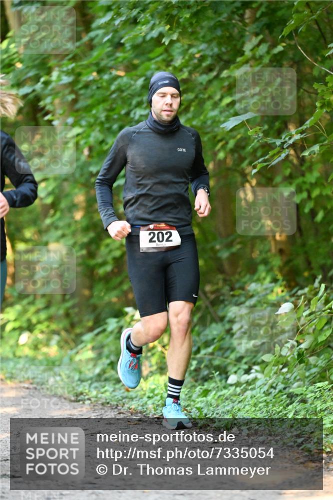 06.10.2024 - Bramfelder Halbmarathon 2024 Dr. Thomas Lammeyer http://msf.ph/oto/7335054 06.10.2024 09:53:50 Laufen 202 meine-sportfotos.de