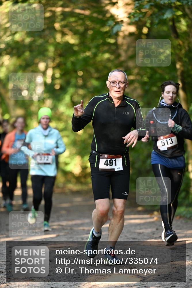 06.10.2024 - Bramfelder Halbmarathon 2024 Dr. Thomas Lammeyer http://msf.ph/oto/7335074 06.10.2024 09:53:55 Laufen 372, 491, 109, 513 meine-sportfotos.de