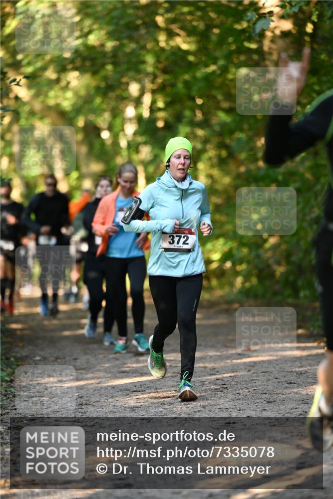 06.10.2024 - Bramfelder Halbmarathon 2024 Dr. Thomas Lammeyer http://msf.ph/oto/7335078 06.10.2024 09:53:57 Laufen 372 meine-sportfotos.de