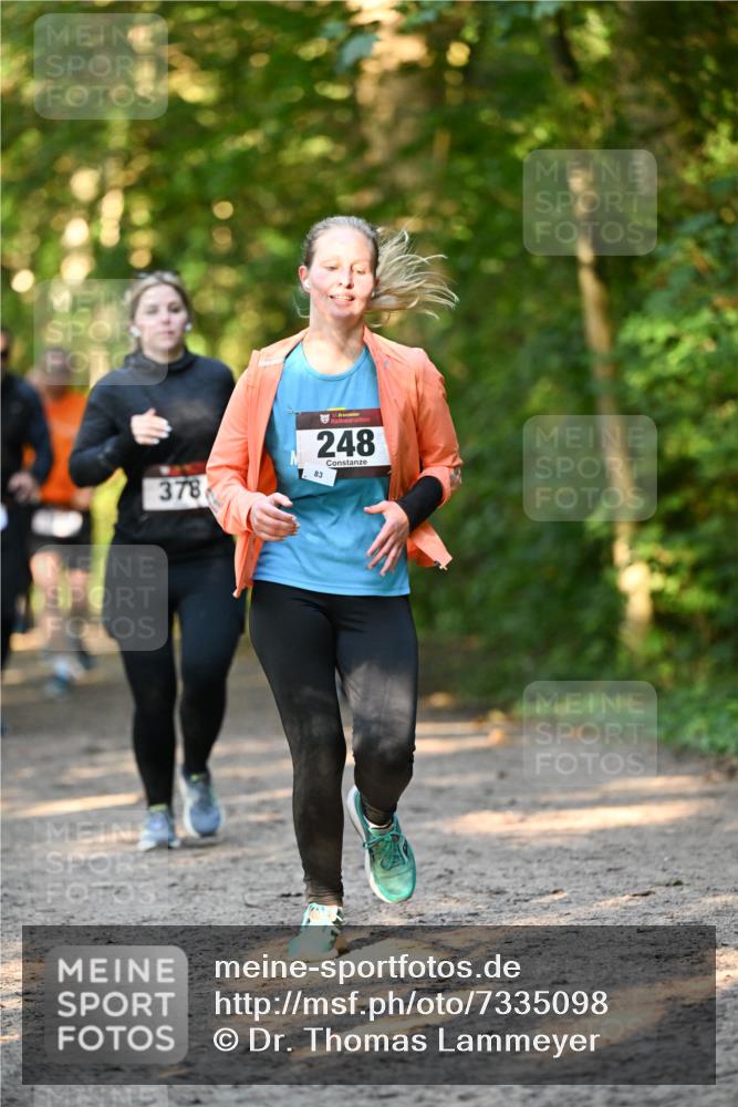 06.10.2024 - Bramfelder Halbmarathon 2024 Dr. Thomas Lammeyer http://msf.ph/oto/7335098 06.10.2024 09:54:00 Laufen 378, 33, 248, 83 meine-sportfotos.de