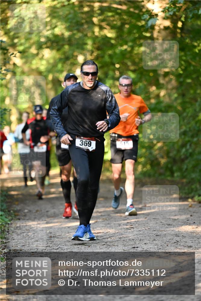 06.10.2024 - Bramfelder Halbmarathon 2024 Dr. Thomas Lammeyer http://msf.ph/oto/7335112 06.10.2024 09:54:03 Laufen 369 meine-sportfotos.de