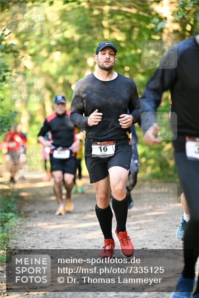 06.10.2024 - Bramfelder Halbmarathon 2024 Dr. Thomas Lammeyer http://msf.ph/oto/7335125 06.10.2024 09:54:05 Laufen 16 meine-sportfotos.de