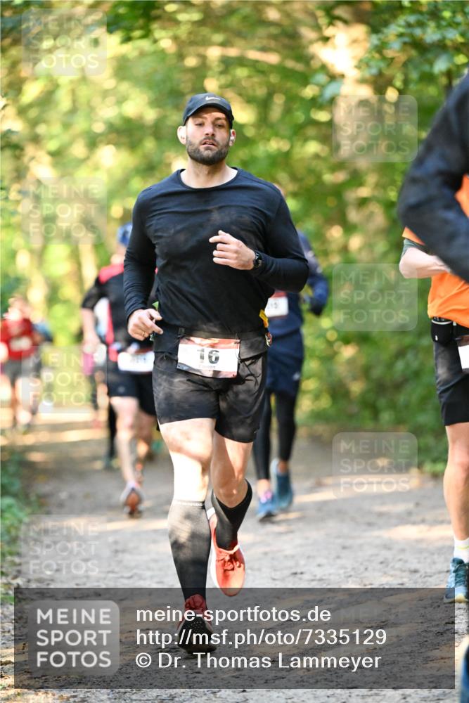 06.10.2024 - Bramfelder Halbmarathon 2024 Dr. Thomas Lammeyer http://msf.ph/oto/7335129 06.10.2024 09:54:06 Laufen  meine-sportfotos.de
