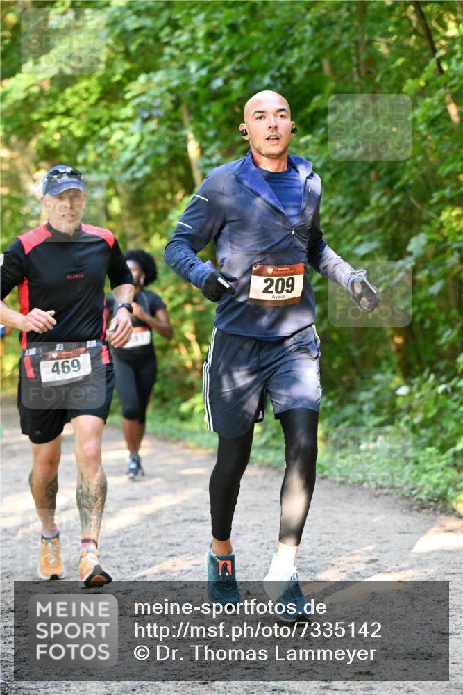 06.10.2024 - Bramfelder Halbmarathon 2024 Dr. Thomas Lammeyer http://msf.ph/oto/7335142 06.10.2024 09:54:09 Laufen 209, 469 meine-sportfotos.de