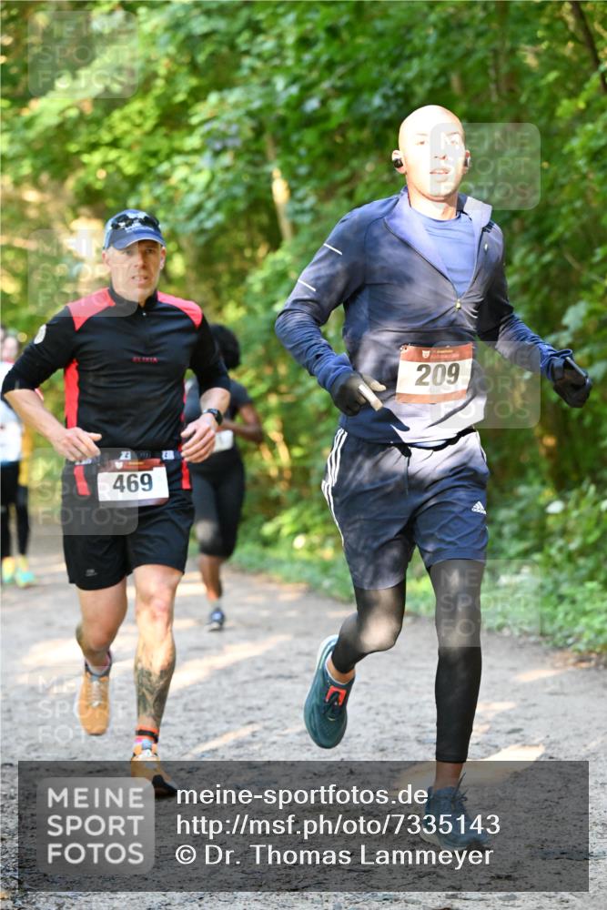06.10.2024 - Bramfelder Halbmarathon 2024 Dr. Thomas Lammeyer http://msf.ph/oto/7335143 06.10.2024 09:54:10 Laufen 209, 469 meine-sportfotos.de