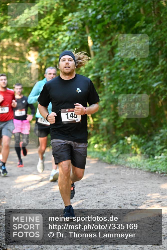 06.10.2024 - Bramfelder Halbmarathon 2024 Dr. Thomas Lammeyer http://msf.ph/oto/7335169 06.10.2024 09:54:16 Laufen 520, 145, 82 meine-sportfotos.de
