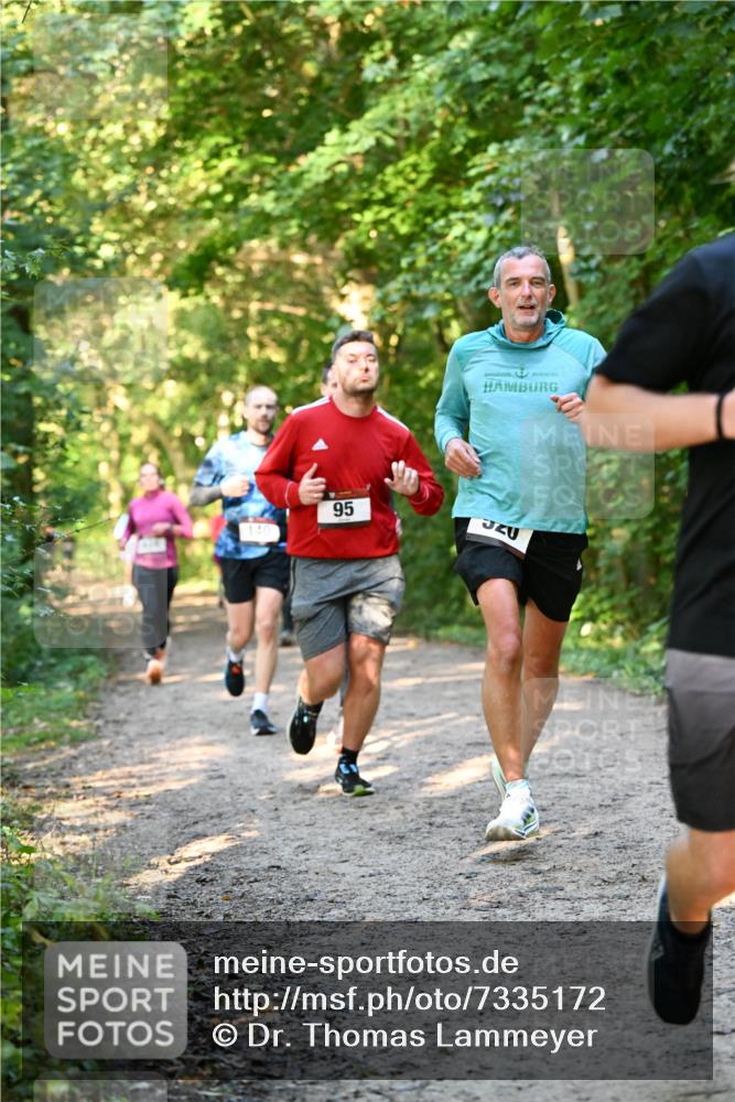 06.10.2024 - Bramfelder Halbmarathon 2024 Dr. Thomas Lammeyer http://msf.ph/oto/7335172 06.10.2024 09:54:17 Laufen 140, 95 meine-sportfotos.de