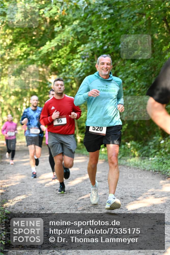 06.10.2024 - Bramfelder Halbmarathon 2024 Dr. Thomas Lammeyer http://msf.ph/oto/7335175 06.10.2024 09:54:17 Laufen 140, 95, 520 meine-sportfotos.de