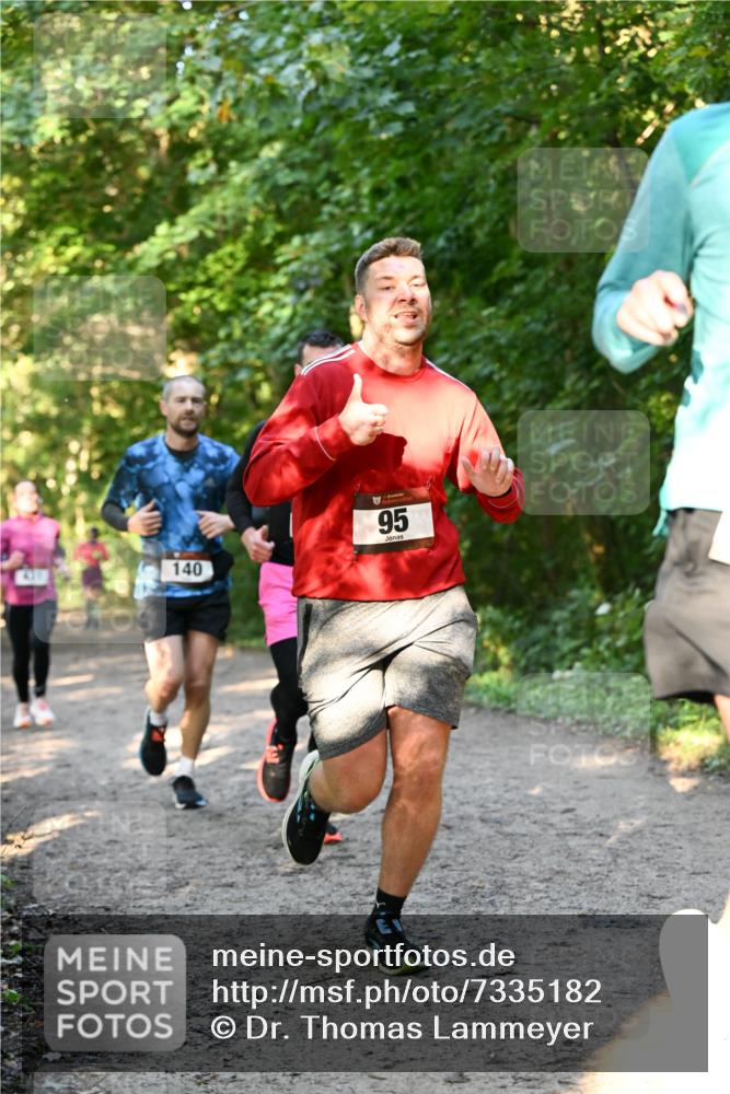 06.10.2024 - Bramfelder Halbmarathon 2024 Dr. Thomas Lammeyer http://msf.ph/oto/7335182 06.10.2024 09:54:18 Laufen 140, 95 meine-sportfotos.de