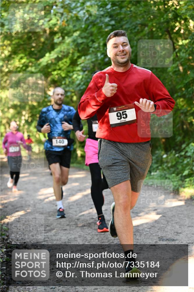 06.10.2024 - Bramfelder Halbmarathon 2024 Dr. Thomas Lammeyer http://msf.ph/oto/7335184 06.10.2024 09:54:18 Laufen 140, 33, 95 meine-sportfotos.de