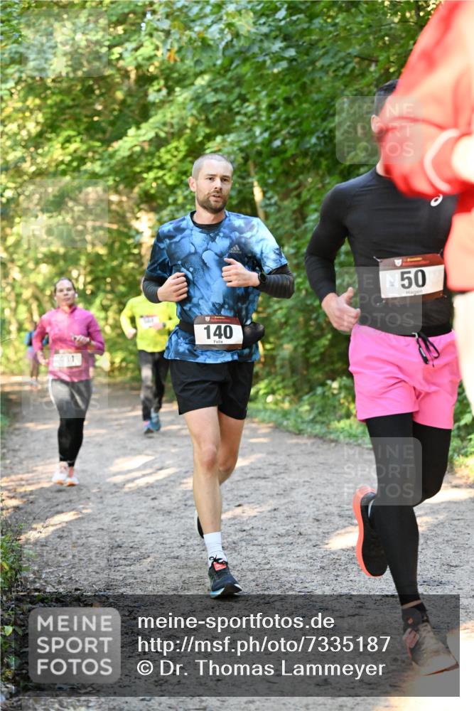 06.10.2024 - Bramfelder Halbmarathon 2024 Dr. Thomas Lammeyer http://msf.ph/oto/7335187 06.10.2024 09:54:19 Laufen 140, 50 meine-sportfotos.de