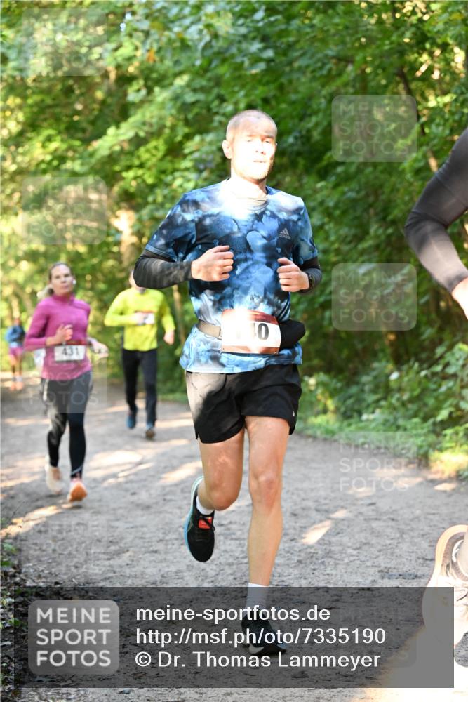 06.10.2024 - Bramfelder Halbmarathon 2024 Dr. Thomas Lammeyer http://msf.ph/oto/7335190 06.10.2024 09:54:20 Laufen 0 meine-sportfotos.de