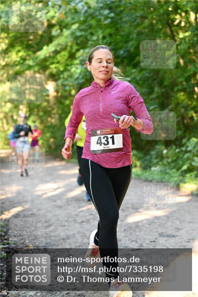 06.10.2024 - Bramfelder Halbmarathon 2024 Dr. Thomas Lammeyer http://msf.ph/oto/7335198 06.10.2024 09:54:21 Laufen 33, 431 meine-sportfotos.de