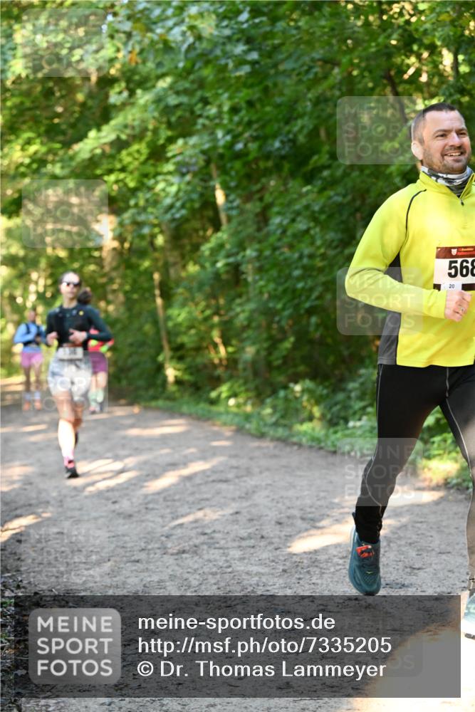 06.10.2024 - Bramfelder Halbmarathon 2024 Dr. Thomas Lammeyer http://msf.ph/oto/7335205 06.10.2024 09:54:22 Laufen 568, 20 meine-sportfotos.de