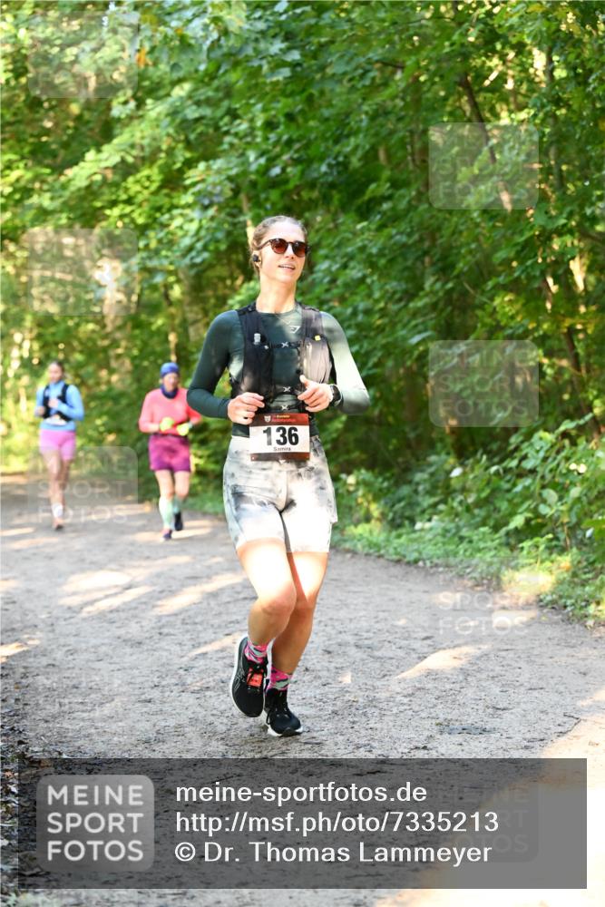 06.10.2024 - Bramfelder Halbmarathon 2024 Dr. Thomas Lammeyer http://msf.ph/oto/7335213 06.10.2024 09:54:24 Laufen 136 meine-sportfotos.de