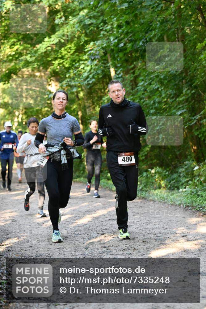 06.10.2024 - Bramfelder Halbmarathon 2024 Dr. Thomas Lammeyer http://msf.ph/oto/7335248 06.10.2024 09:54:39 Laufen 92, 480 meine-sportfotos.de