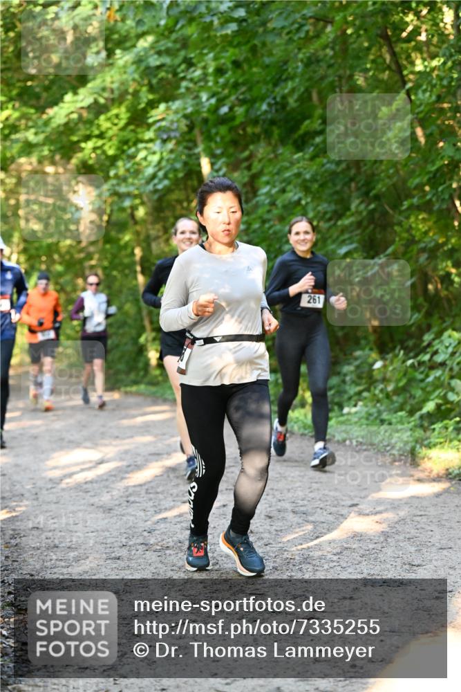 06.10.2024 - Bramfelder Halbmarathon 2024 Dr. Thomas Lammeyer http://msf.ph/oto/7335255 06.10.2024 09:54:41 Laufen 261 meine-sportfotos.de