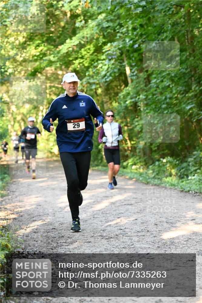 06.10.2024 - Bramfelder Halbmarathon 2024 Dr. Thomas Lammeyer http://msf.ph/oto/7335263 06.10.2024 09:54:43 Laufen 29 meine-sportfotos.de