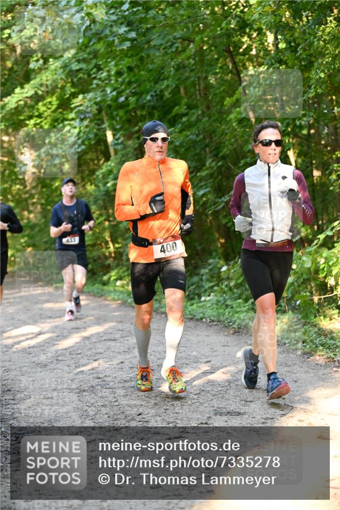 06.10.2024 - Bramfelder Halbmarathon 2024 Dr. Thomas Lammeyer http://msf.ph/oto/7335278 06.10.2024 09:54:45 Laufen 433, 400 meine-sportfotos.de