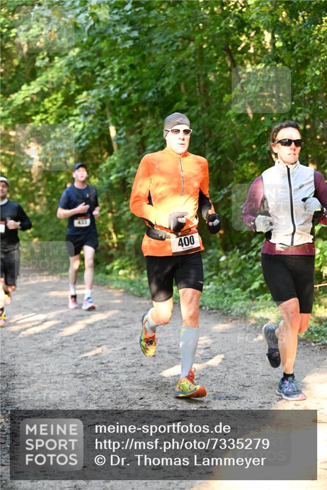 06.10.2024 - Bramfelder Halbmarathon 2024 Dr. Thomas Lammeyer http://msf.ph/oto/7335279 06.10.2024 09:54:45 Laufen 433, 400 meine-sportfotos.de