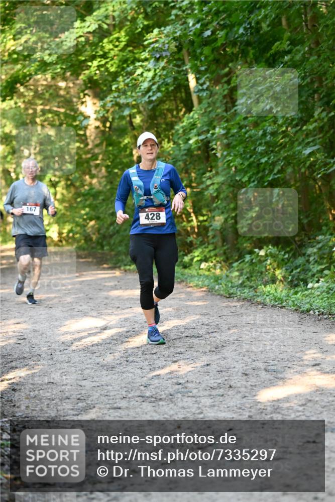 06.10.2024 - Bramfelder Halbmarathon 2024 Dr. Thomas Lammeyer http://msf.ph/oto/7335297 06.10.2024 09:54:50 Laufen 167, 428 meine-sportfotos.de