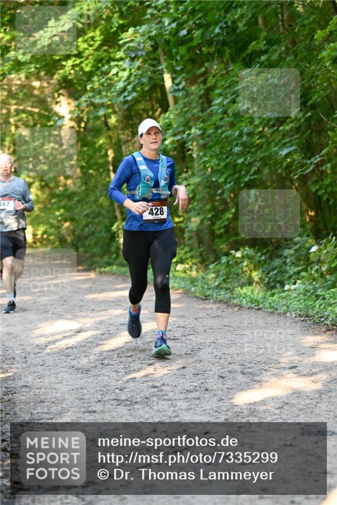 06.10.2024 - Bramfelder Halbmarathon 2024 Dr. Thomas Lammeyer http://msf.ph/oto/7335299 06.10.2024 09:54:51 Laufen 167, 428 meine-sportfotos.de